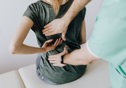 What symptoms can chiropractors treat?